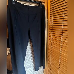 Women's casual Black Capris